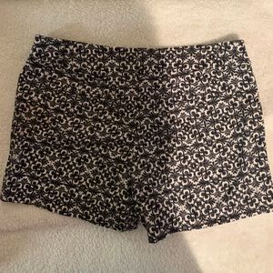 White House Black Market Size 8